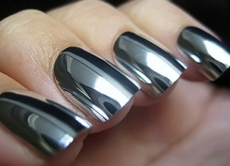 Nail art effetto specchio: come realizzarla?