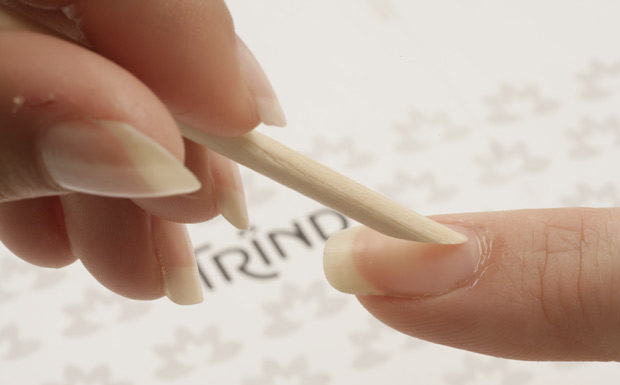 Come eliminare le cuticole: manicure semplice e veloce