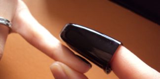 Nail art con magnete: come realizzarla in pochissimi passaggi