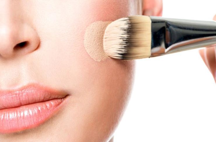 Fondotinta: errori più comuni e come risolverli fondotinta
