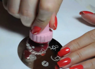 Nail stamping: occorrente e consigli per le amanti del dettaglio nail stamping tradizionale