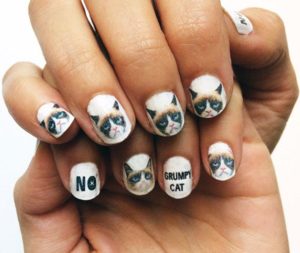 anti V-day nail art