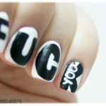 anti V-day nail art