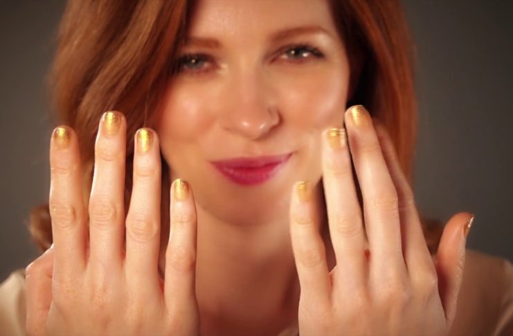 Ecco perchè dovete smettere di mangiarvi le unghie!