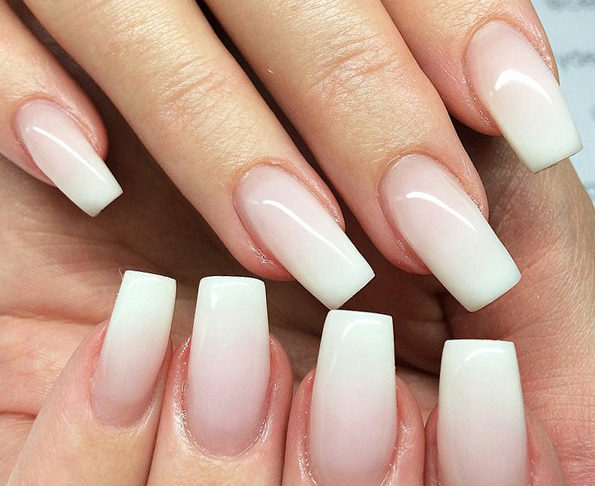 Unghie baby style: il tutorial su come realizzarle