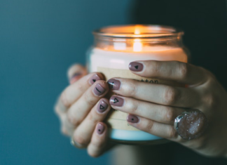 Trend unghie di primavera: i tatuaggi semipermanenti tatuaggi sulle unghie