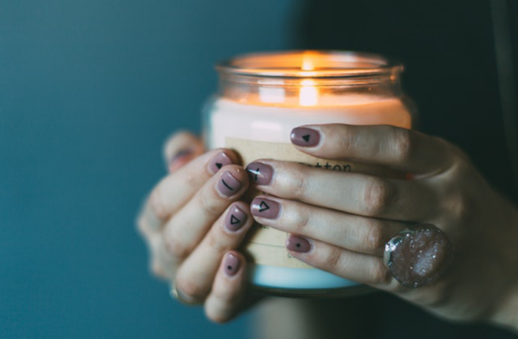 Trend unghie di primavera: i tatuaggi semipermanenti tatuaggi sulle unghie